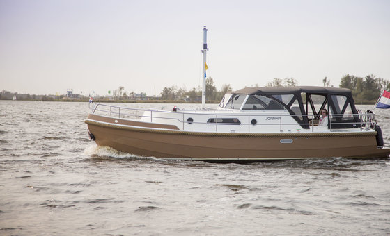 Luxe open kuip boot huren | 2-4 personen | Schiffart Yachtcharter