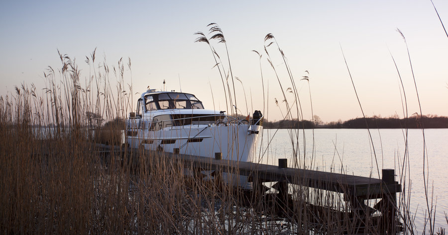 Beleef de winter vanaf het water, ga wintervaren! | Yachtcharter De