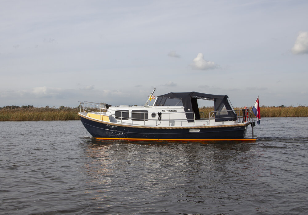 Brûzer 850 OK 'Neptunus' huren
